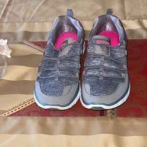 Sketcher sport sneaker